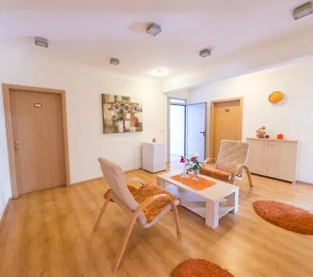 Piramida Hotell Podgorica